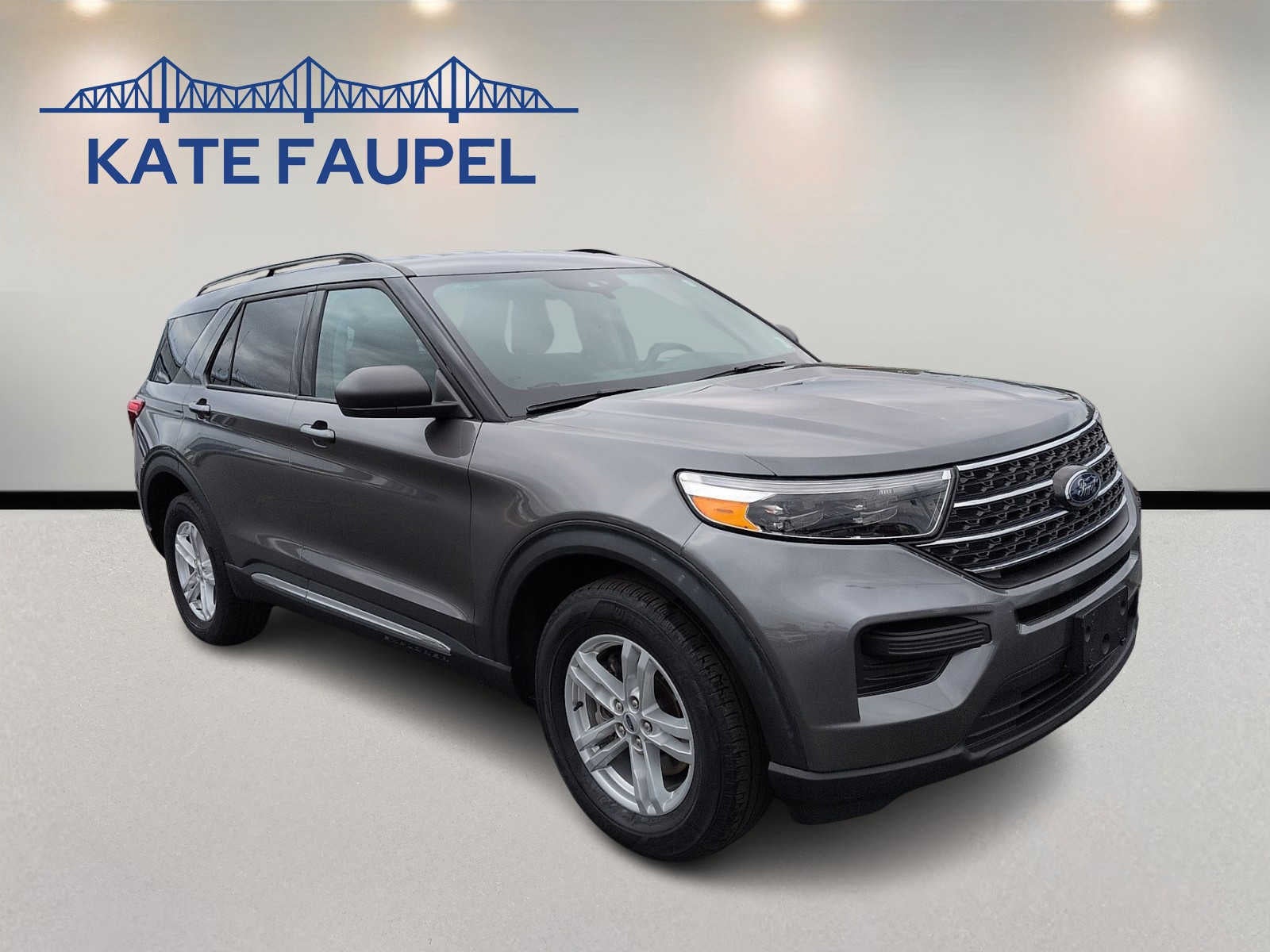 2023 Ford Explorer XLT in Other — front three-quarter view