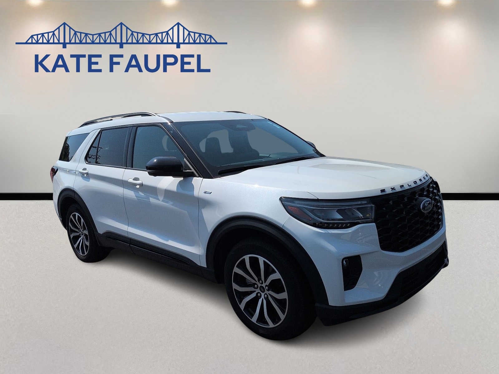 2025 Ford Explorer ST-Line in Other — front three-quarter view