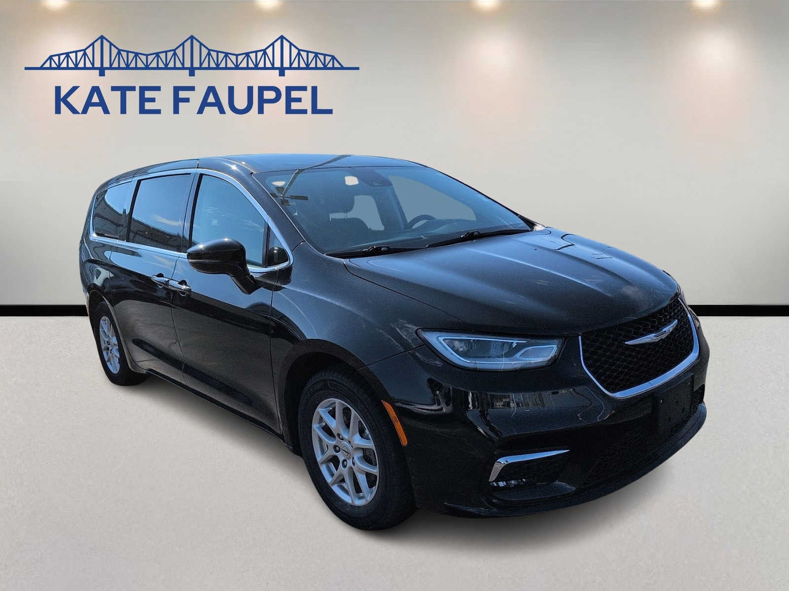 2024 Chrysler Pacifica Touring L in Black — front three-quarter view