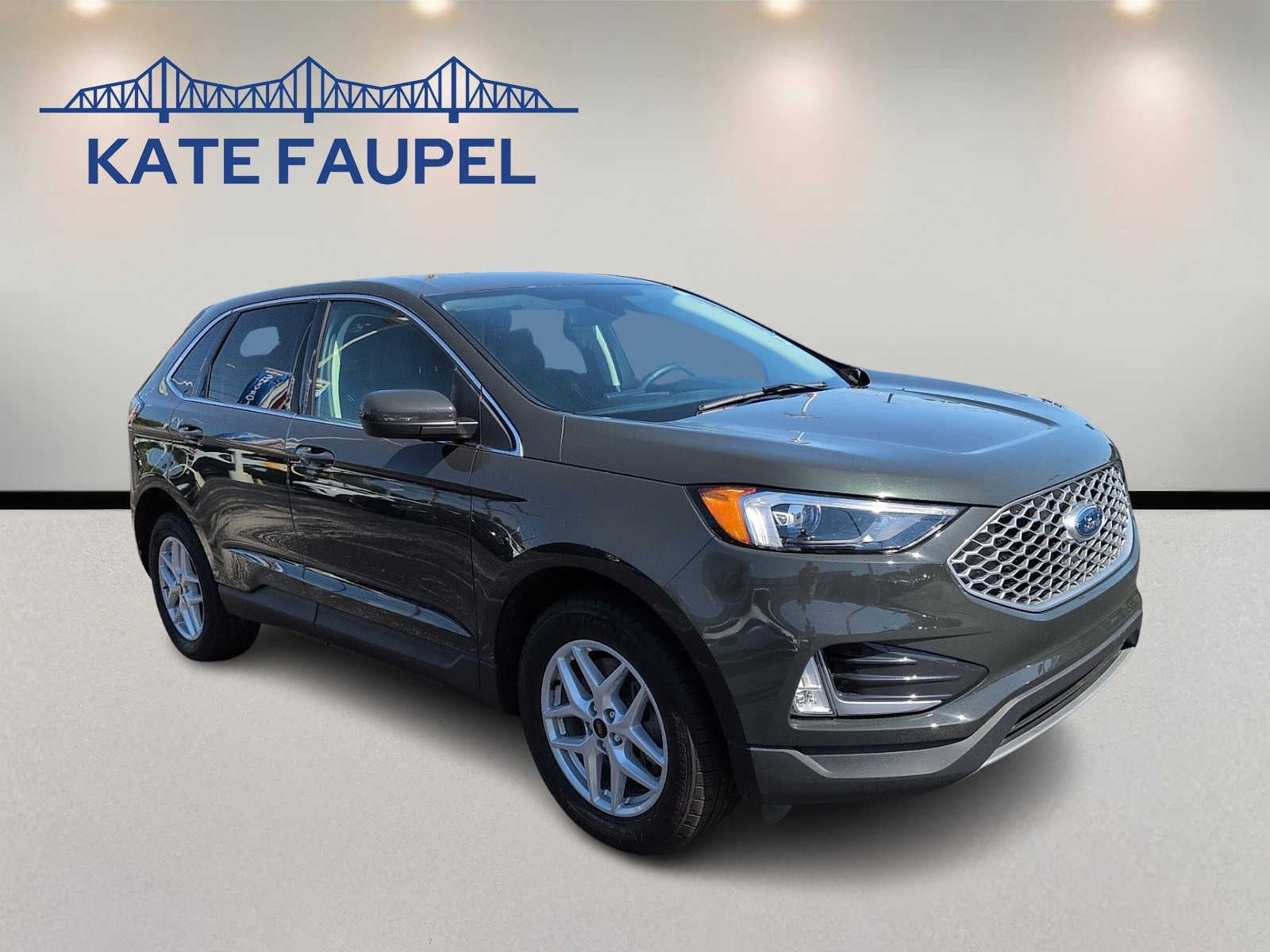 2024 Ford Edge SEL in Other — front three-quarter view