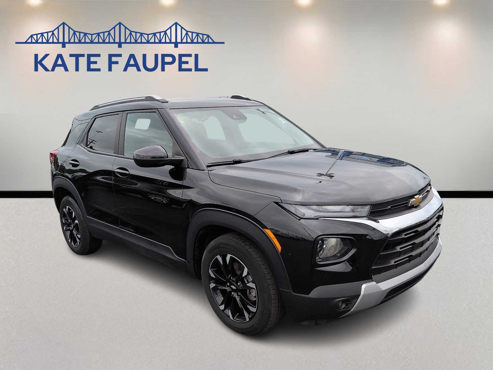 2023 Chevrolet Trailblazer LT in Mosaic Black Metallic — front three-quarter view