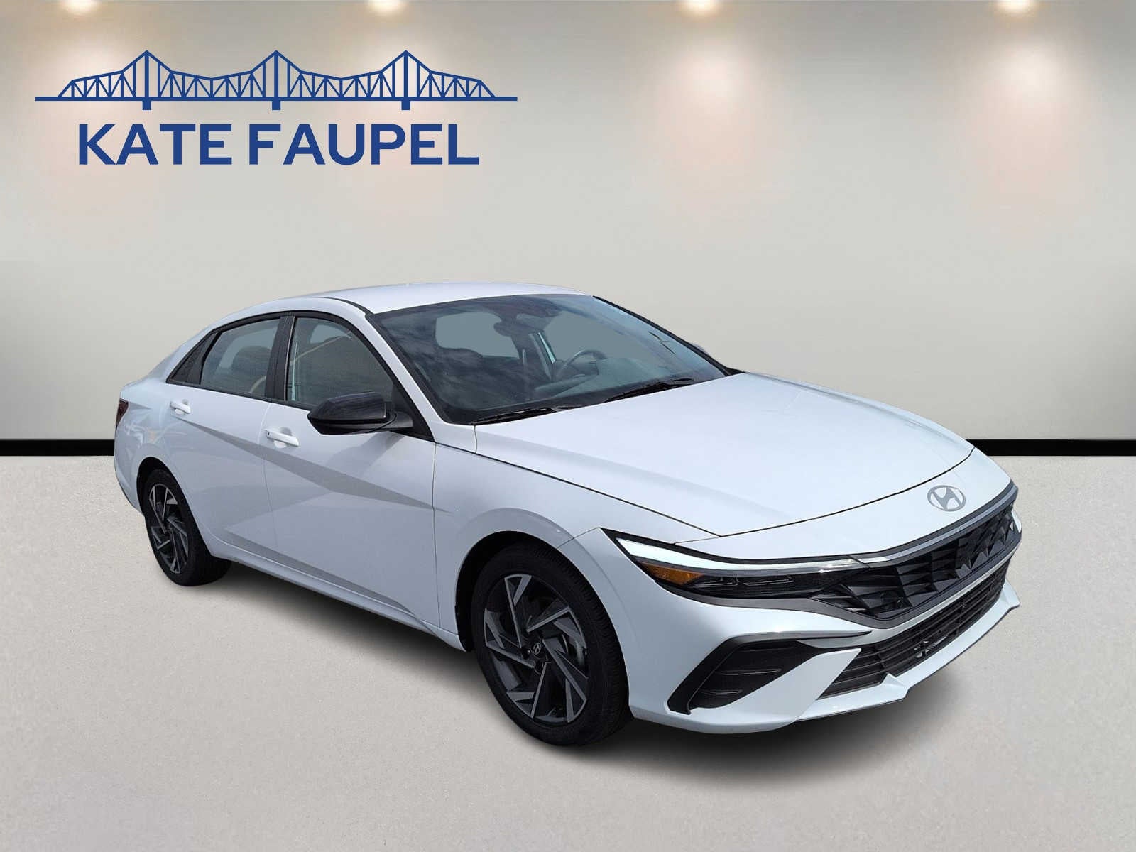 2025 Hyundai Elantra SEL Sport in White — front three-quarter view