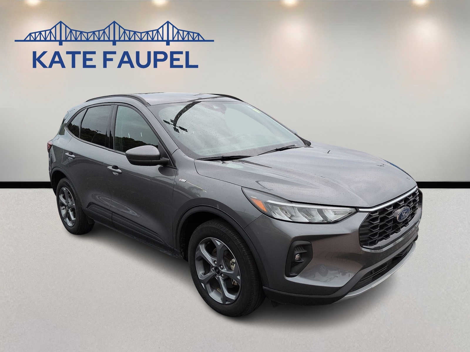 2025 Ford Escape ST-Line Select in Carbonized Gray Metallic — front three-quarter view