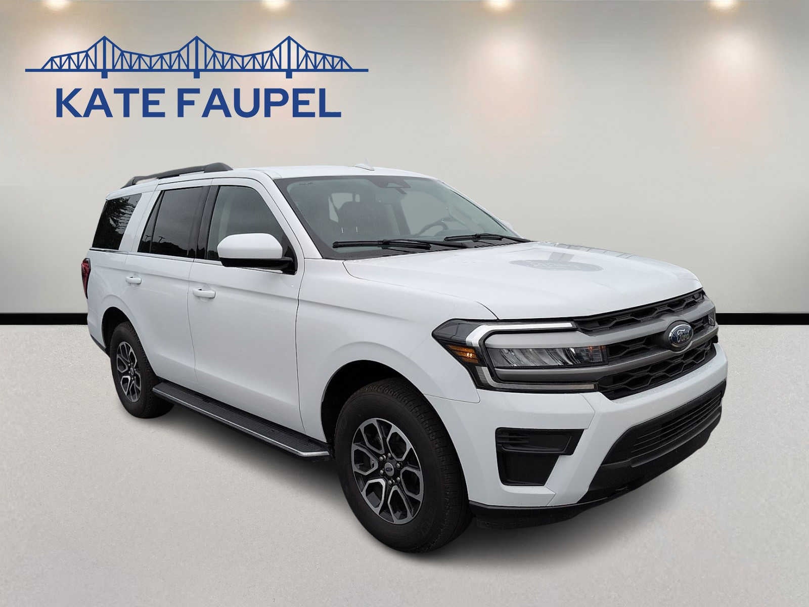 2023 Ford Expedition XLT in Oxford White — front three-quarter view