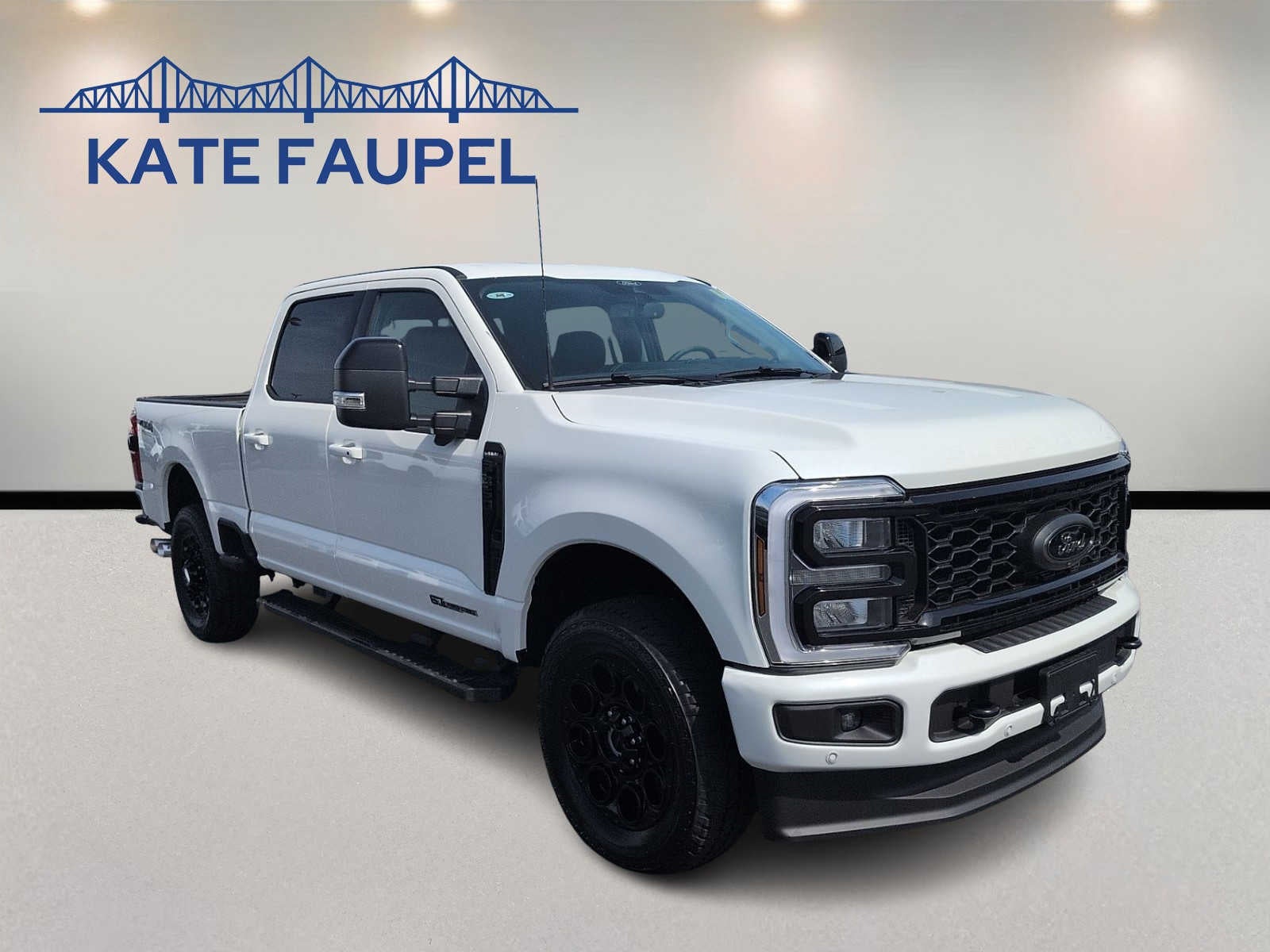 2026 Ford Super Duty F-350 SRW LARIAT in Star White Metallic Tri-Coat — front three-quarter view
